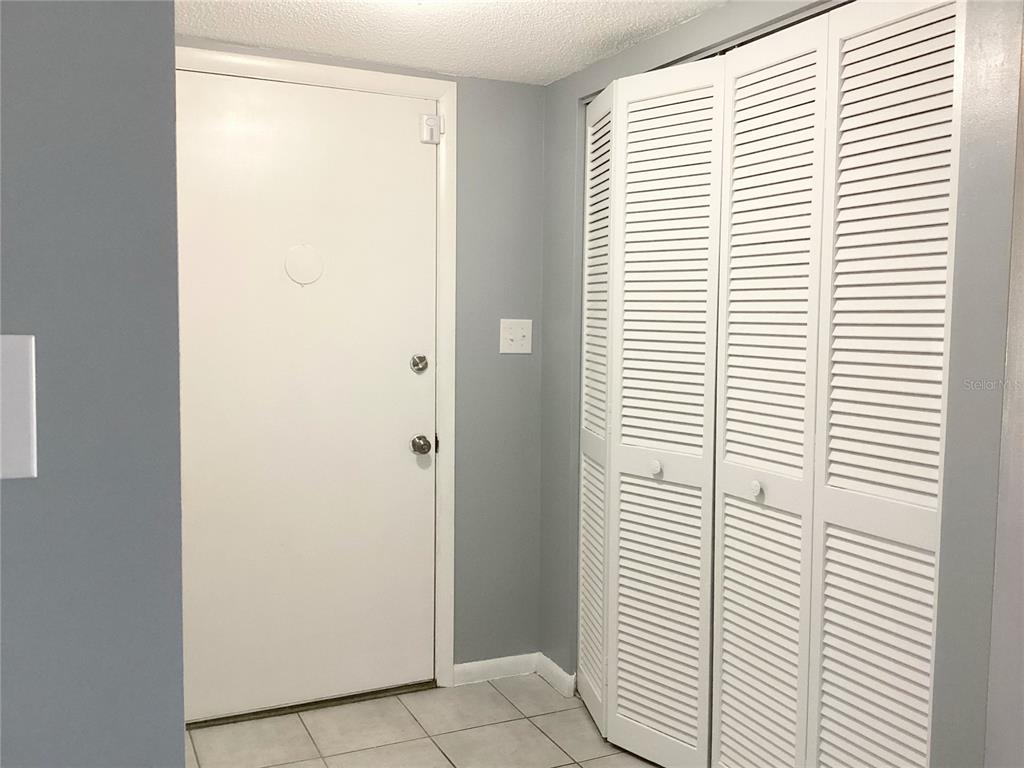 556 Fairways Circle, Unit B Ocala, FL 34472 - Photo 4 of 51