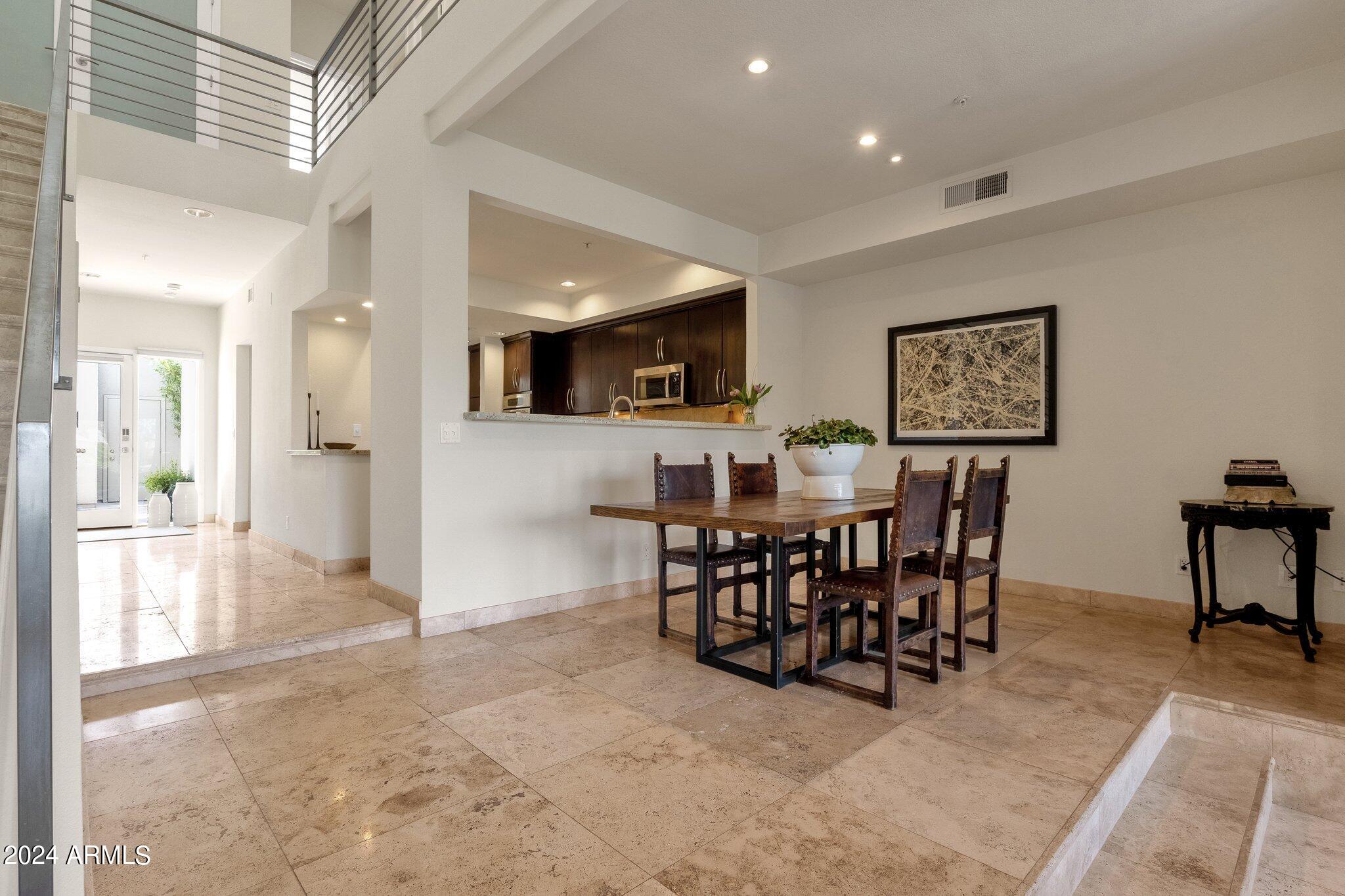 7700 East Gainey Ranch Road, Unit 146 Scottsdale, AZ 85258 - Photo 8 of 36 Dining