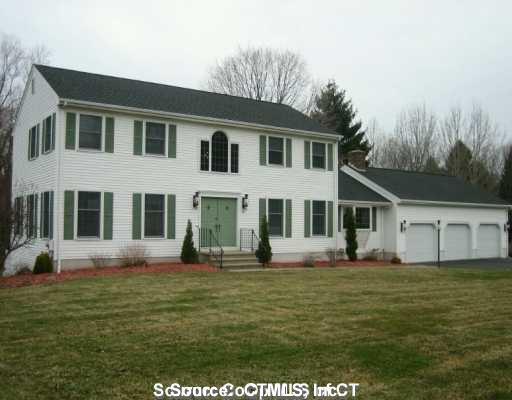 28 Beechwood Road Branford, CT 06405 - Photo 1 of 1 Gallery Image 1