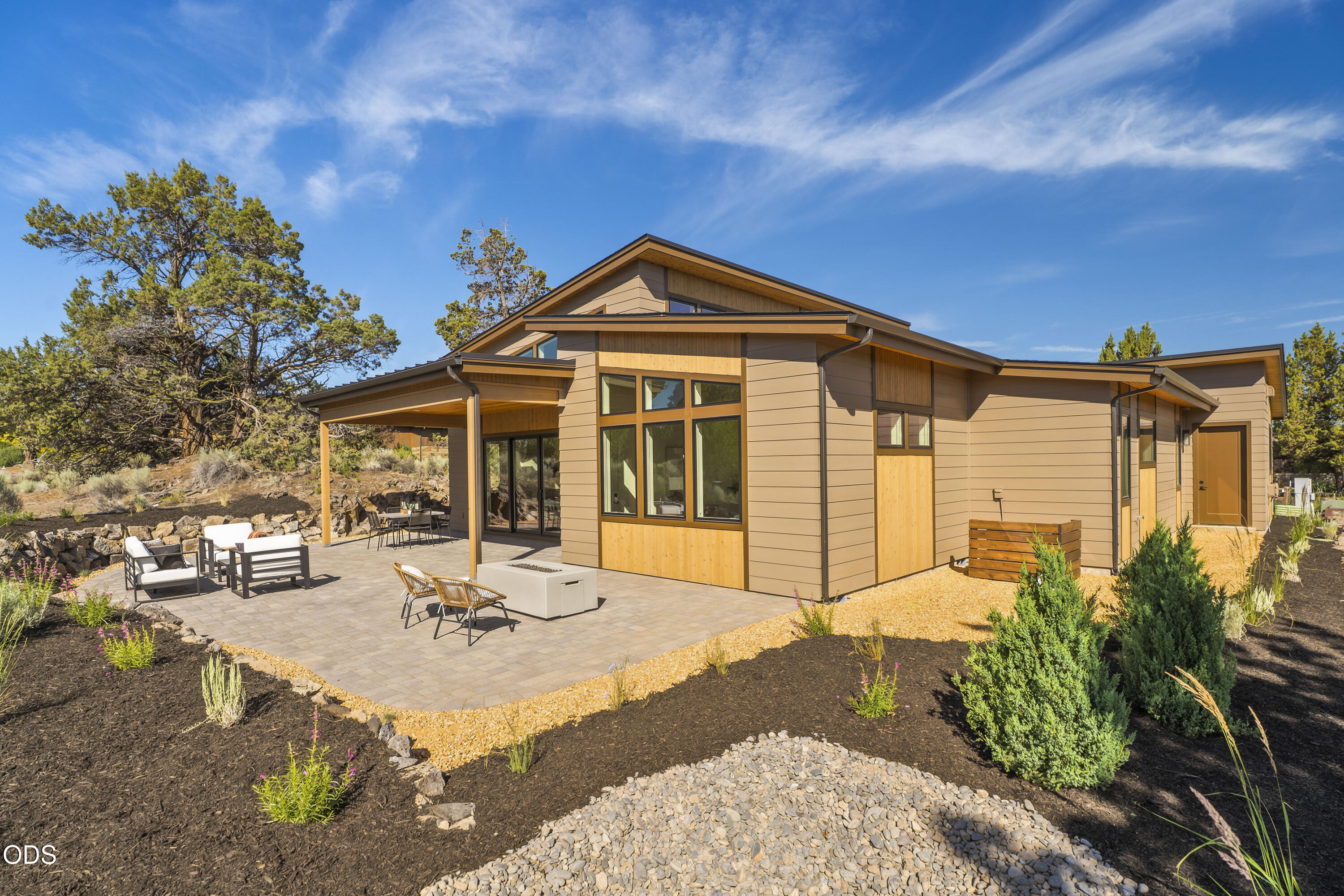 22985 Ghost Tree Lane Bend, OR 97701 - Photo 63 of 83