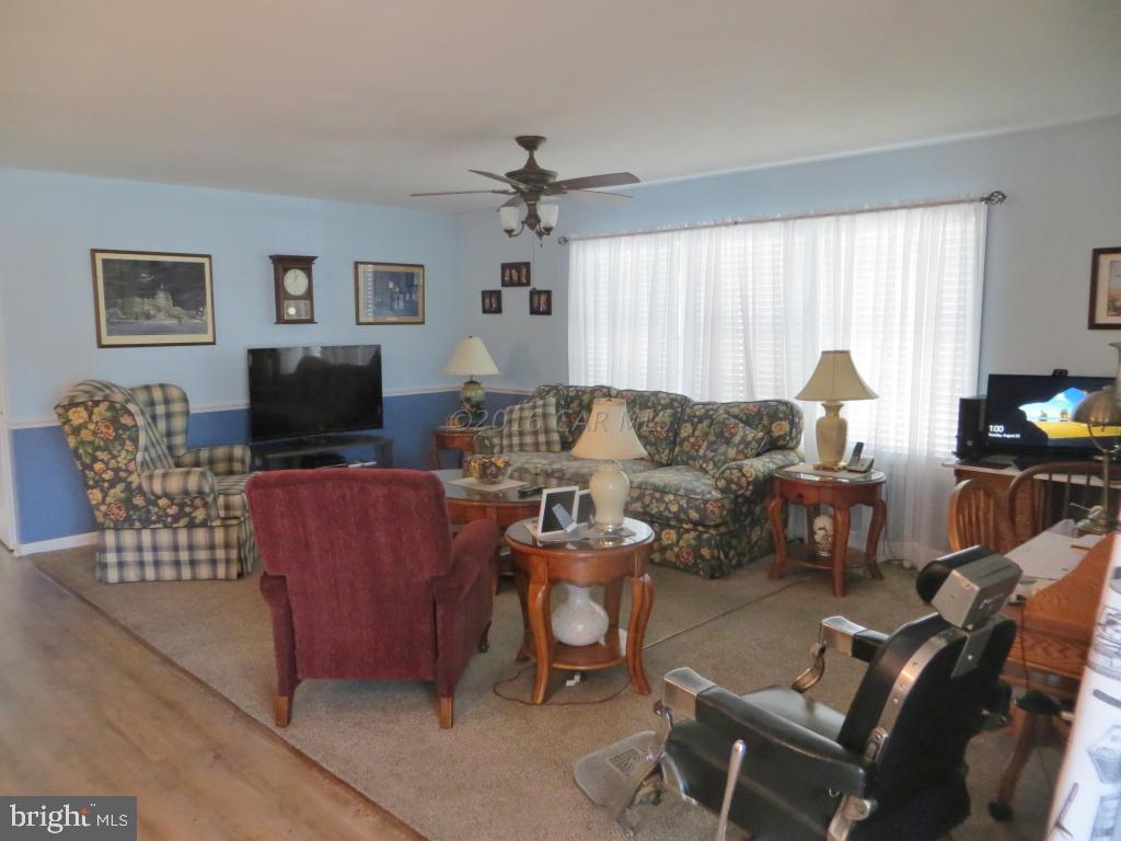 13325 Nantucket Road Ocean City, MD 21842 - Photo 12 of 48 Gallery Image 12