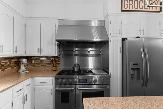 $609,500 | 1015 Red Oak Drive, Greenbrier, TN 37073