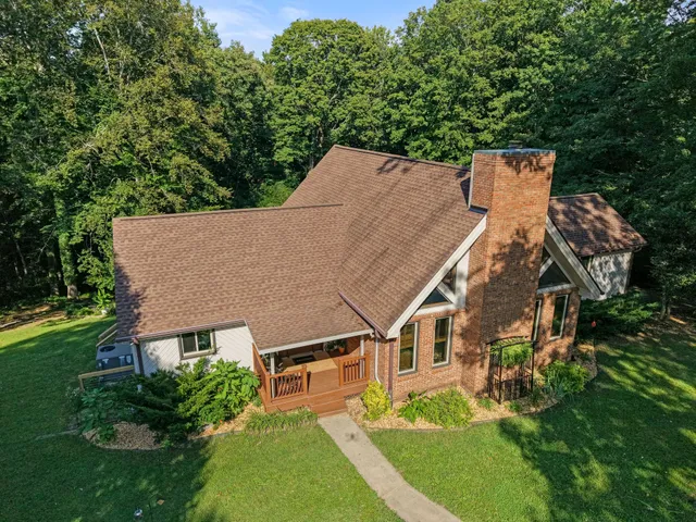 $609,500 | 1015 Red Oak Drive, Greenbrier, TN 37073