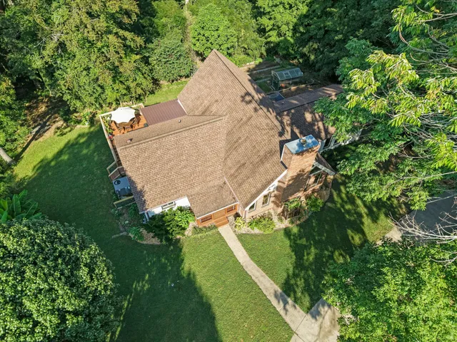 $609,500 | 1015 Red Oak Drive, Greenbrier, TN 37073