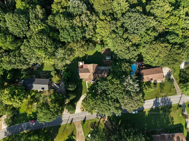 $609,500 | 1015 Red Oak Drive, Greenbrier, TN 37073