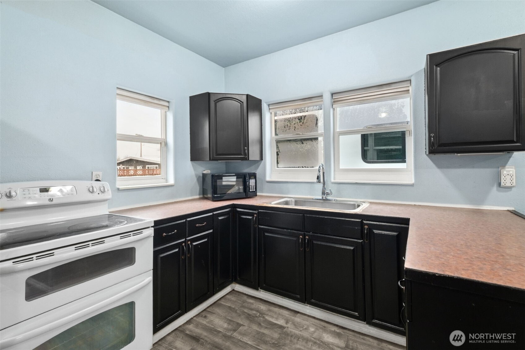 1484 Main Street Buckley, WA 98321 - Photo 9 of 24