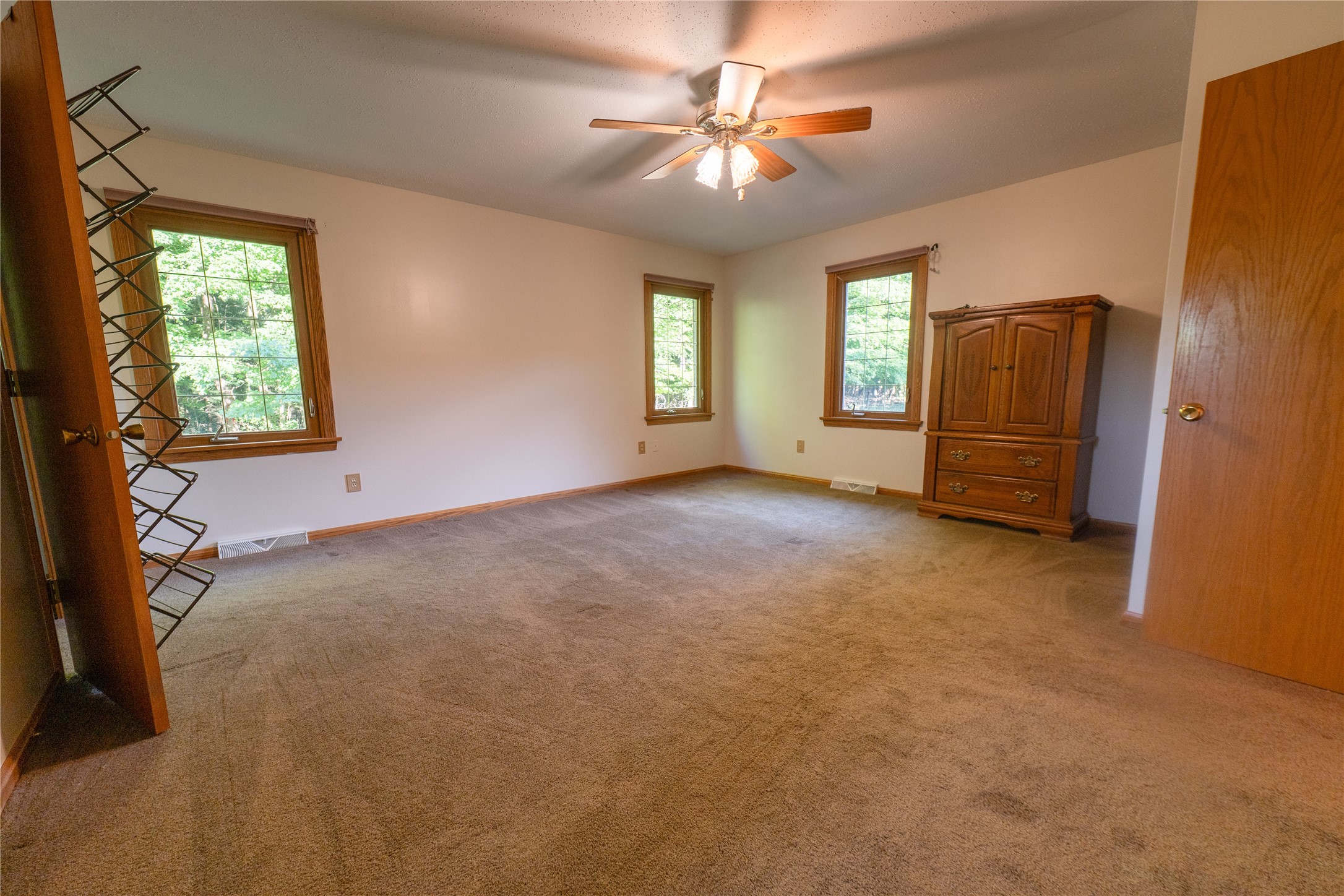 8800 Francis Road Girard, PA 16417 - Photo 22 of 47 Primary bedroom 1st floor