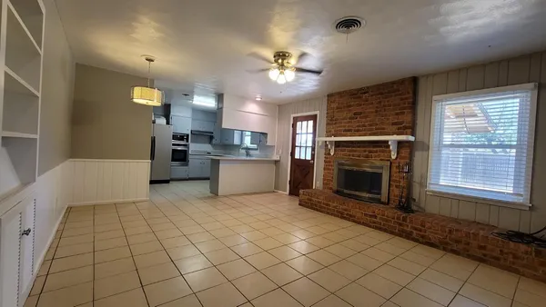 $1,550 | 5430 13th Street, Lubbock, TX 79416