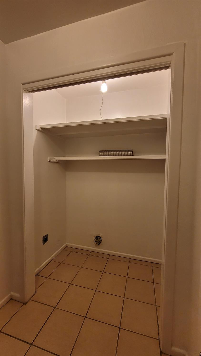 5430 13th Street Lubbock, TX 79416 - Photo 23 of 26 a view of a closet
