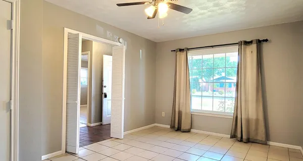 $1,550 | 5430 13th Street, Lubbock, TX 79416