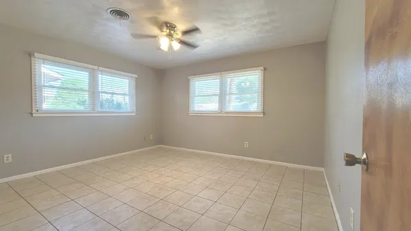 $1,550 | 5430 13th Street, Lubbock, TX 79416