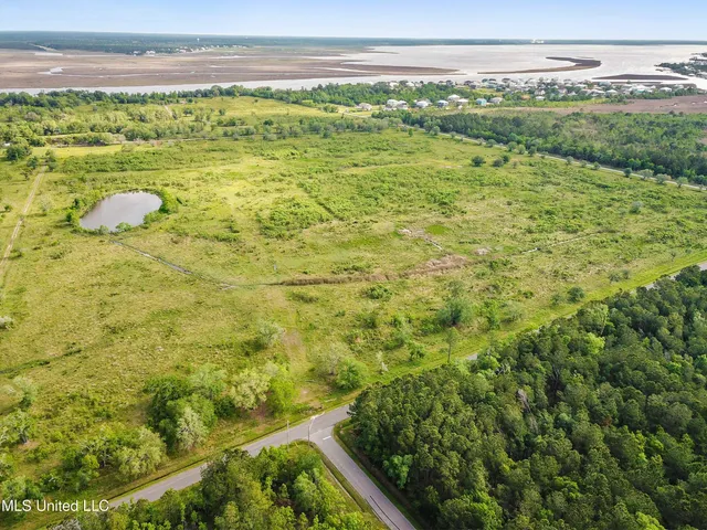 $12,500,000 | 11191 Cazaubon Road, Bay St. Louis, MS 39520