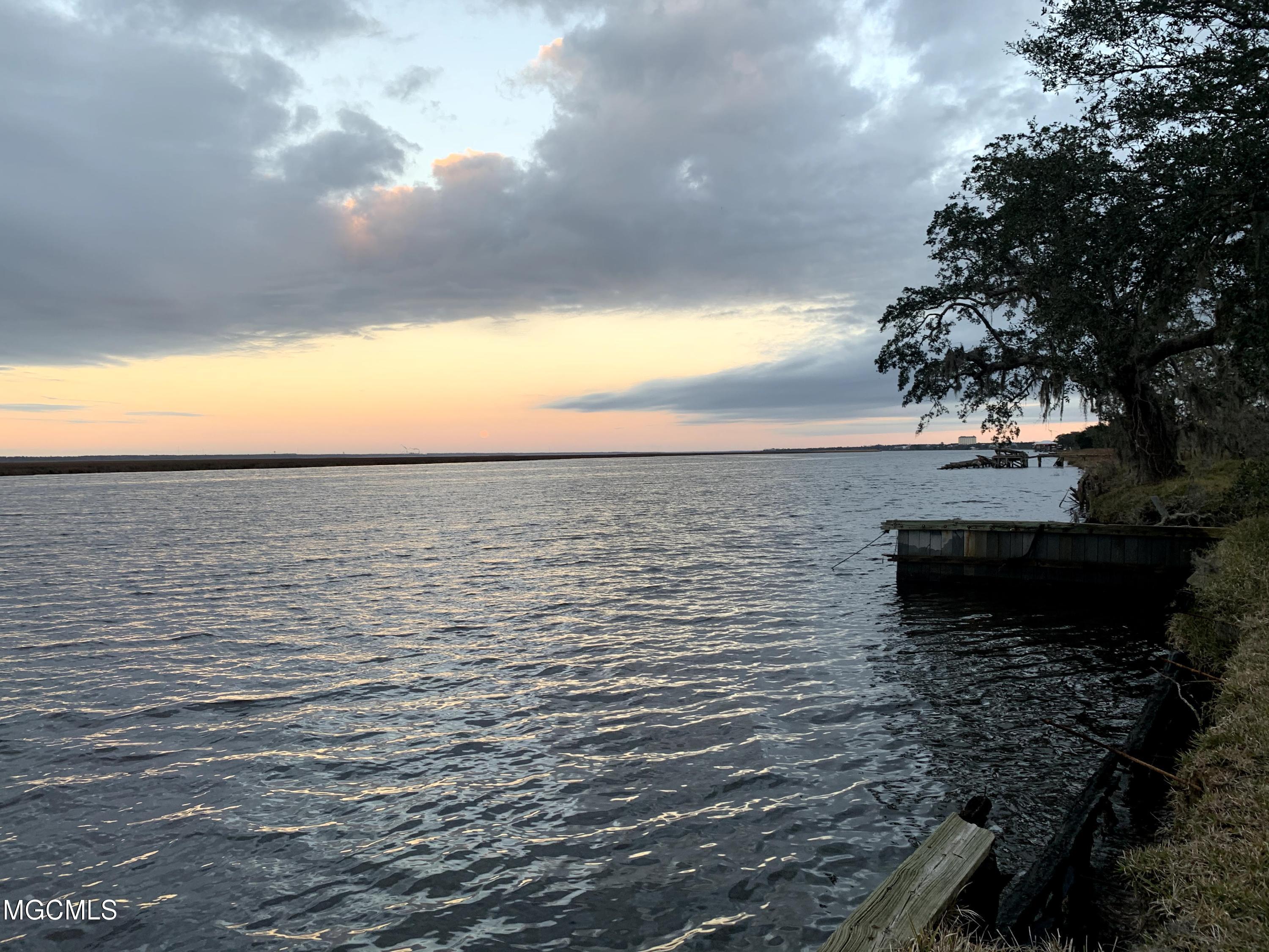 11191 Cazaubon Road Bay St. Louis, MS 39520 - Photo 26 of 29 IMG_4602