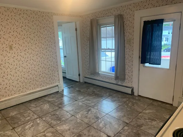 $1,795 | 36 Union Street, Somersworth, NH 03878