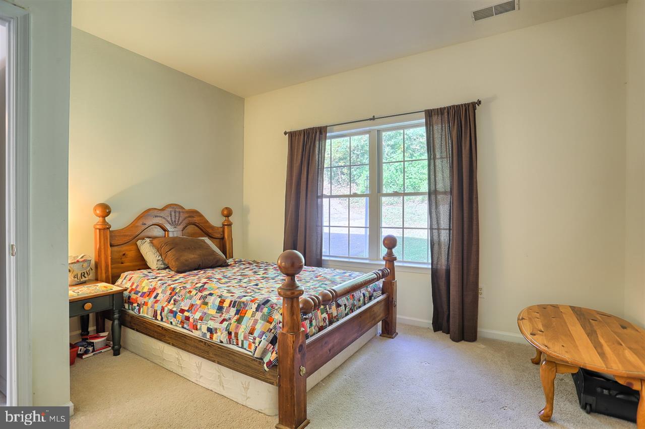 3721 Pleasant Valley Road York, PA 17406 - Photo 20 of 36 Gallery Image 20