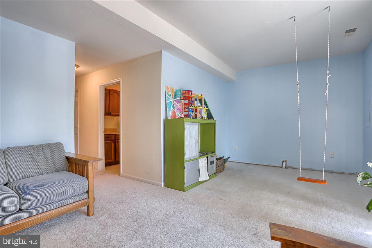 3721 Pleasant Valley Road York, PA 17406 - Photo 25 of 36 Gallery Image 25