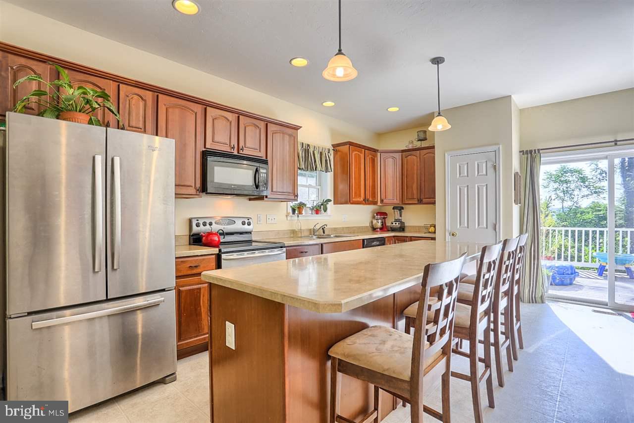 3721 Pleasant Valley Road York, PA 17406 - Photo 8 of 36 Gallery Image 8