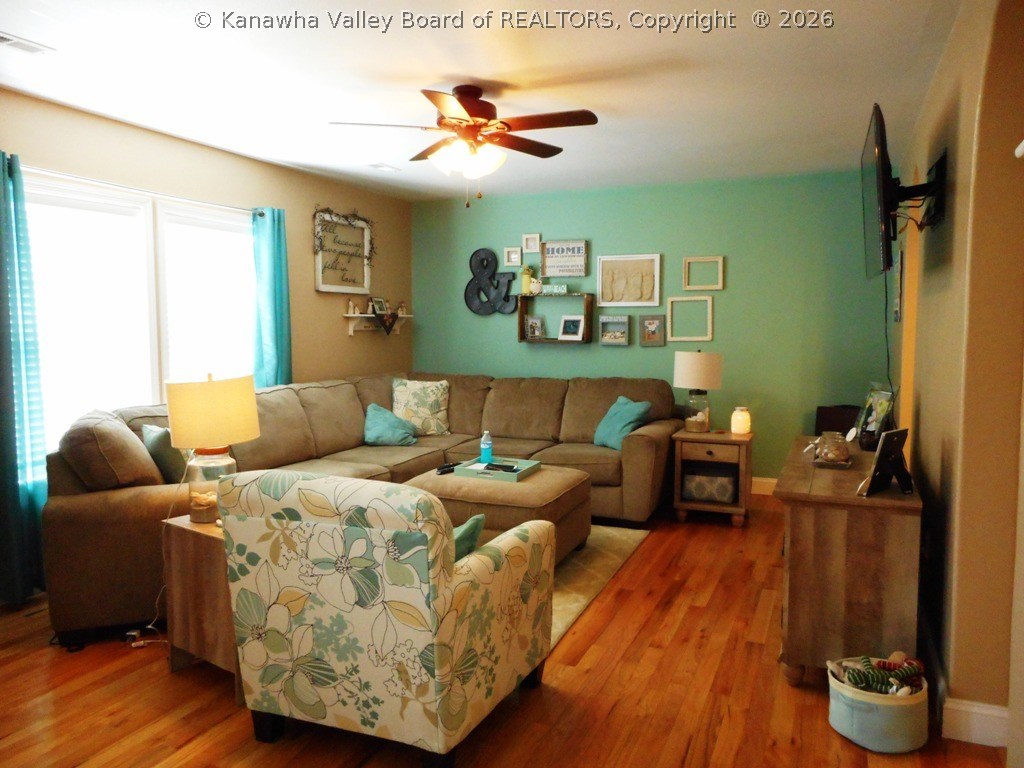100 Willow Bend Lane Ripley, WV 25271 - Photo 2 of 17 Gallery Image 2