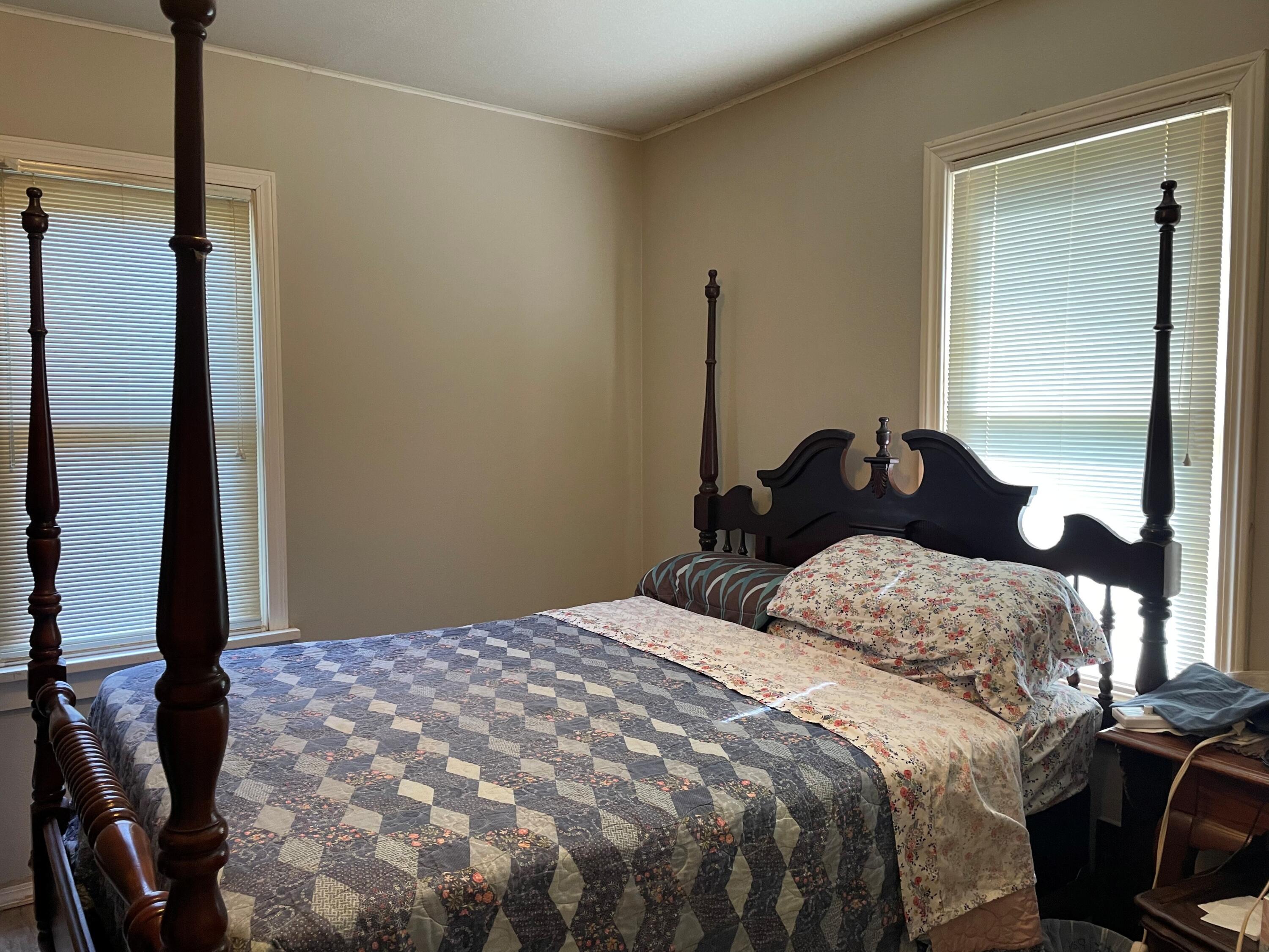 422 Freeman Road Neosho, MO 64850 - Photo 4 of 11 4