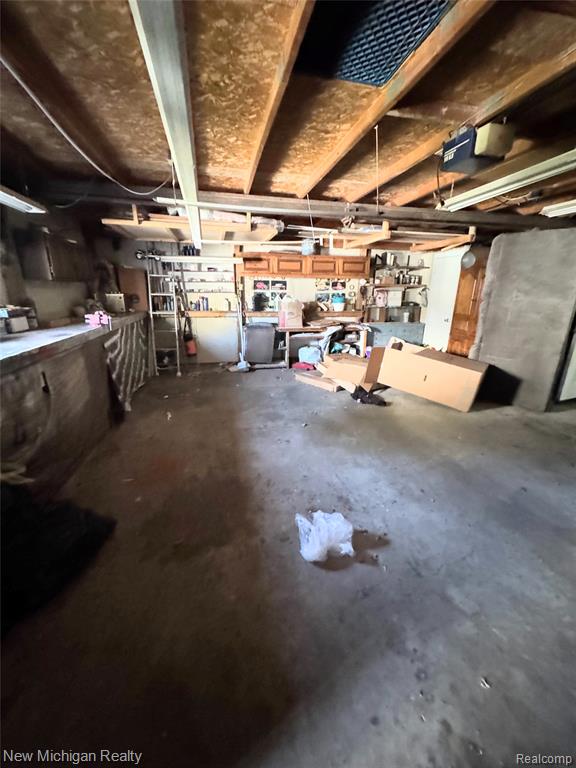 1238 South Genesee Road Burton, MI 48509 - Photo 26 of 38