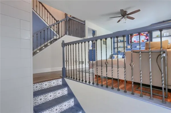 $379,900 | 102 Kressview Drive, Oakdale, PA 15071