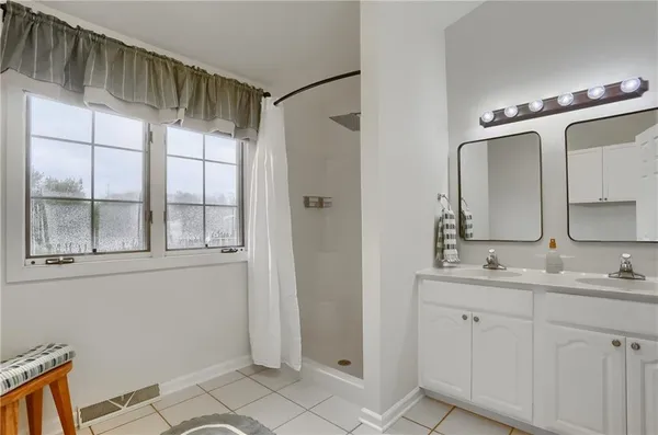 $379,900 | 102 Kressview Drive, Oakdale, PA 15071