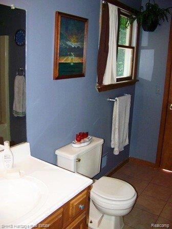 5317 Dutton Road Gregory, MI 48137 - Photo 16 of 25 Upstairs Bathroom 2