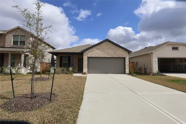 $2,100 | 15345 Dapple Blf Lane, Conroe, TX 77302