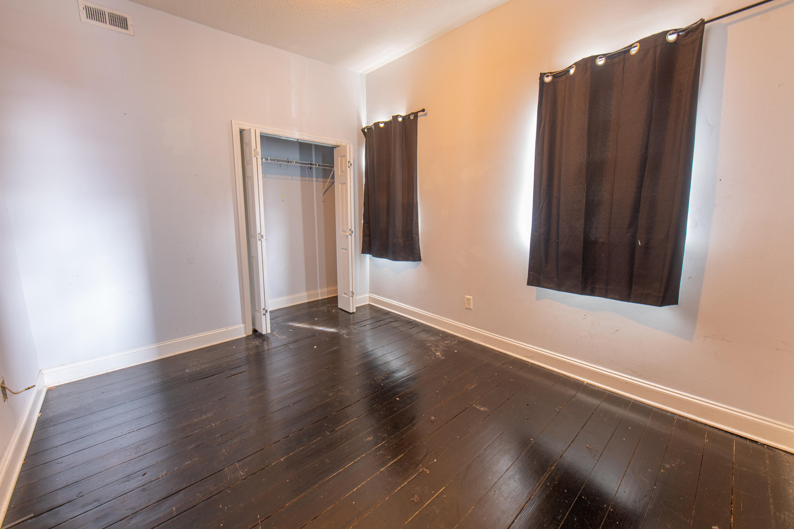 18 Blake Street Charleston, SC 29403 - Photo 15 of 40 DSC_1324
