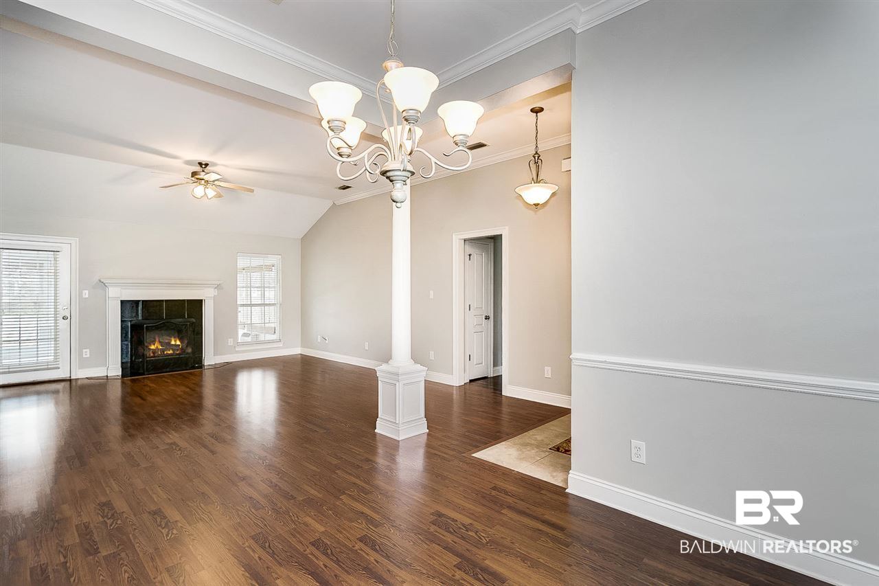 10401 South Side Loop Fairhope, AL 36532 - Photo 3 of 26