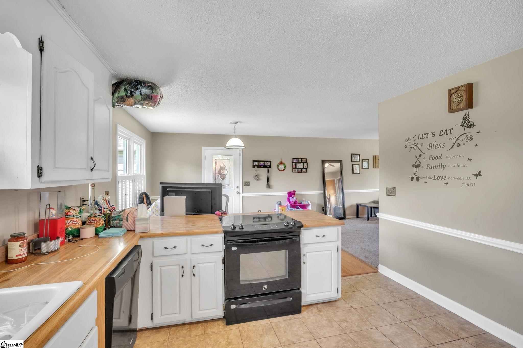2730 Whitehall Road Anderson, SC 29625 - Photo 8 of 23 Gallery Image 8