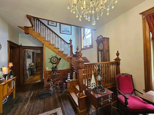 $275,000 | 1634 Vermont Street, Quincy, IL 62301