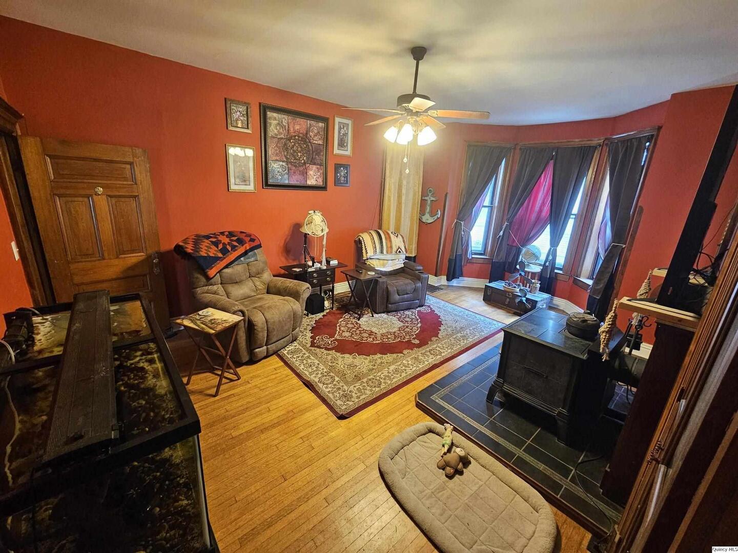 1634 Vermont Street Quincy, IL 62301 - Photo 6 of 25