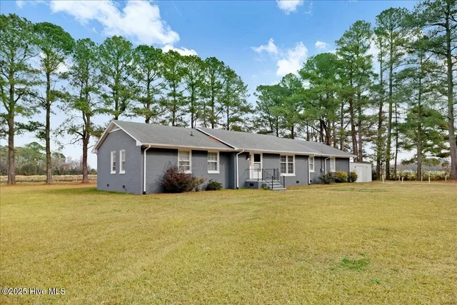 $285,000 | 3232 North Carolina Highway 58, Trenton, NC 28585