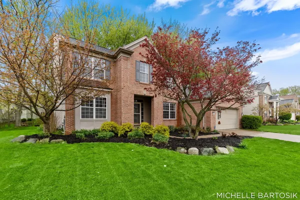 $465,000 | 3641 Windwood Drive Northeast, Rockford, MI 49341