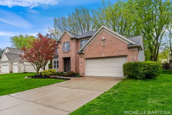 $465,000 | 3641 Windwood Drive Northeast, Rockford, MI 49341