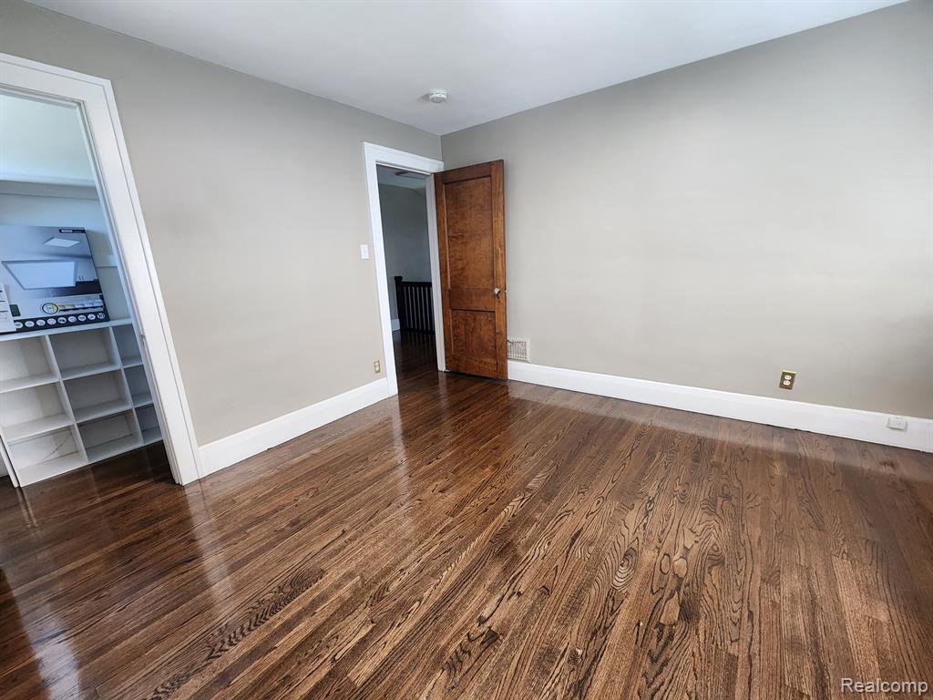 167 Cherokee Road Pontiac, MI 48341 - Photo 20 of 35