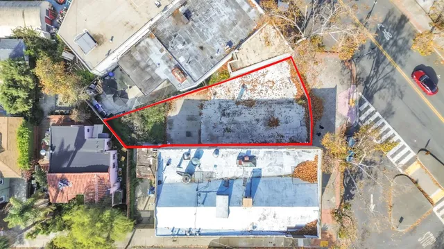 $279,900 | 281 MacArthur Boulevard, San Leandro, CA 94577