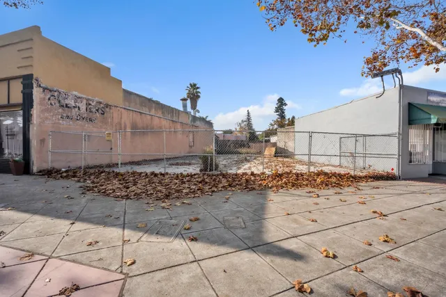 $279,900 | 281 MacArthur Boulevard, San Leandro, CA 94577