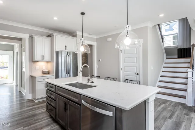 $429,990 | 2908 Horse Rein Place, Fuquay-Varina, NC 27526