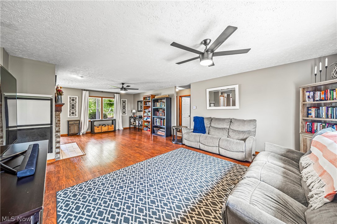 9257 Bechtel Road Elyria, OH 44035 - Photo 11 of 38 Gallery Image 11