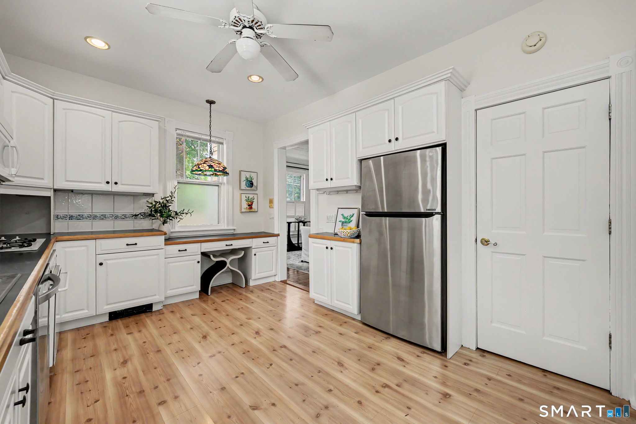 244 Stratfield Road Fairfield, CT 06825 - Photo 24 of 37