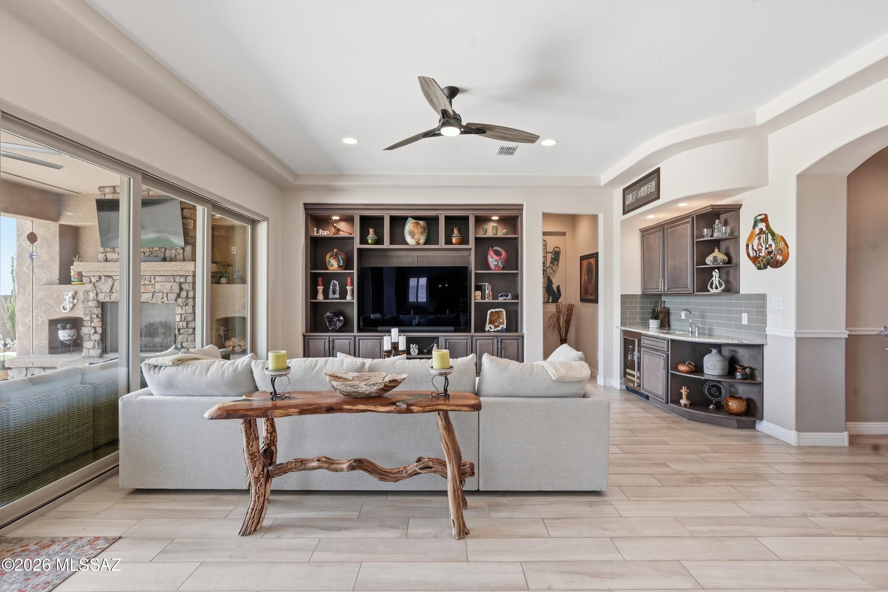 13751 North Rim Trail Marana, AZ 85658 - Photo 15 of 42 Great Room