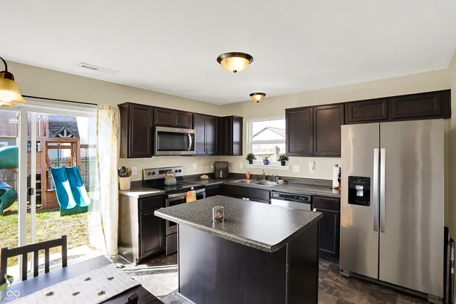 $265,000 | 6527 McCreery Court, Indianapolis, IN 46221