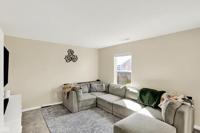 $265,000 | 6527 McCreery Court, Indianapolis, IN 46221