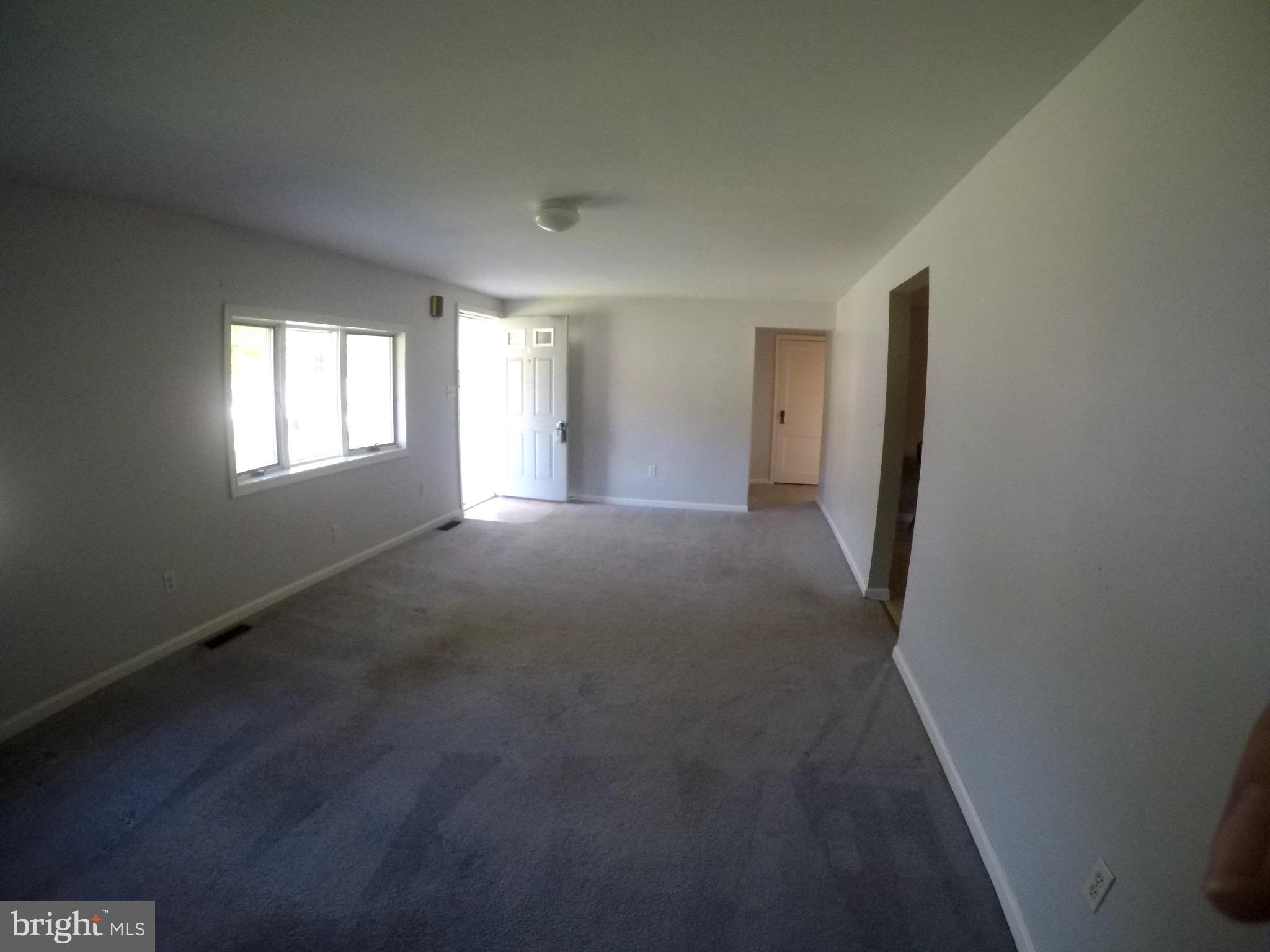 1995 Castleton Road Darlington, MD 21034 - Photo 20 of 54 spacious living room