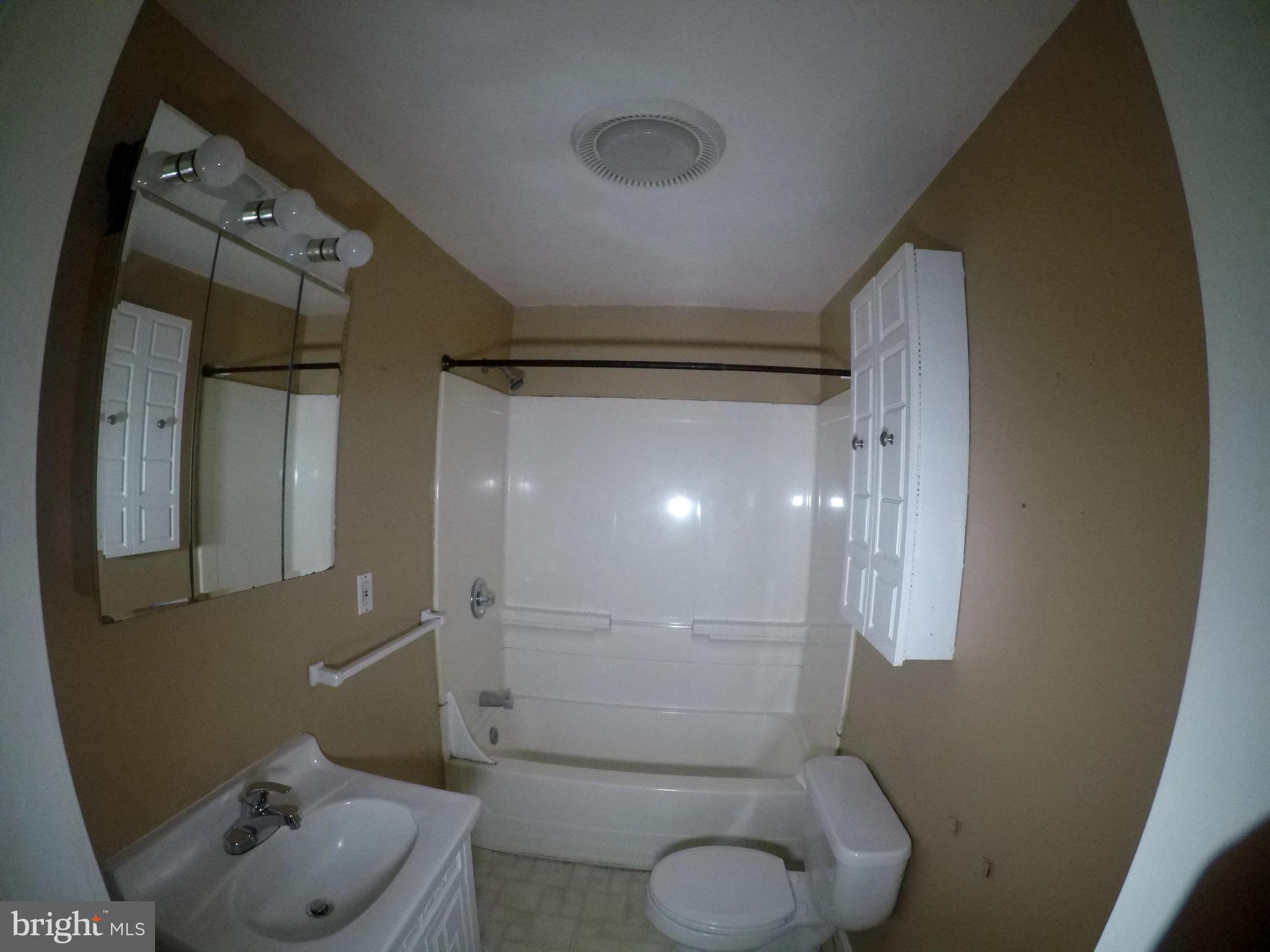 1995 Castleton Road Darlington, MD 21034 - Photo 40 of 54 full bathroom
