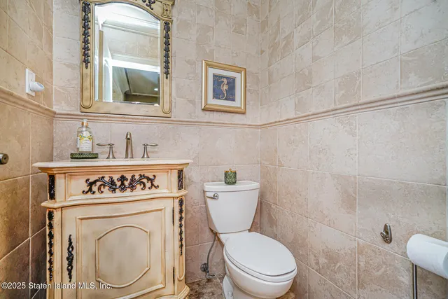 $2,399,999 | 66 Normalee Road | Grasmere