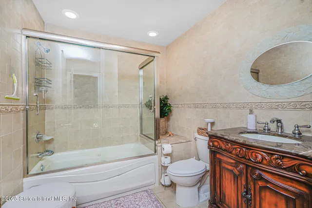 $2,399,999 | 66 Normalee Road | Grasmere