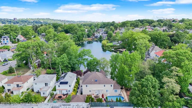 $2,399,999 | 66 Normalee Road | Grasmere